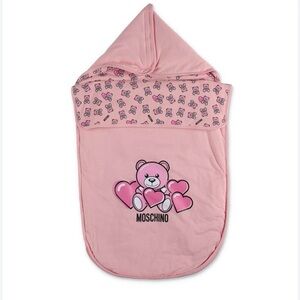 MOSCHINO KIDS Teddy Hearts sleeping bag in pink
